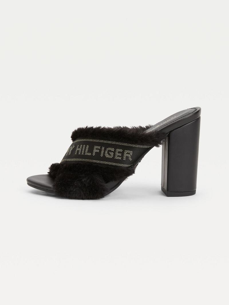 Női Tommy Hilfiger Black Furry Sarkú Sandal Fekete | HU 607RVD